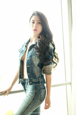阿尔卑斯山的少女